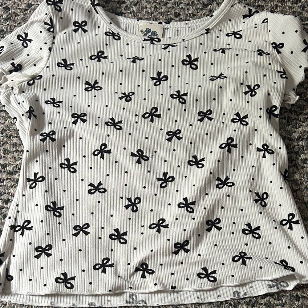 Lily Bleu Black Bow Print White Tee